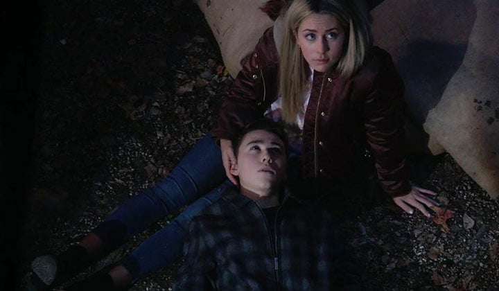 Jason finds himself in trouble while attempting to rescue Josslyn and Oscar